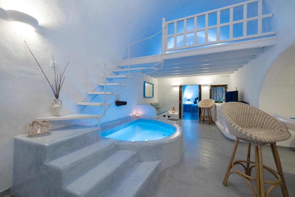 Fira White Residence Екстериор снимка