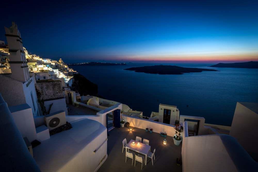 Fira White Residence Екстериор снимка