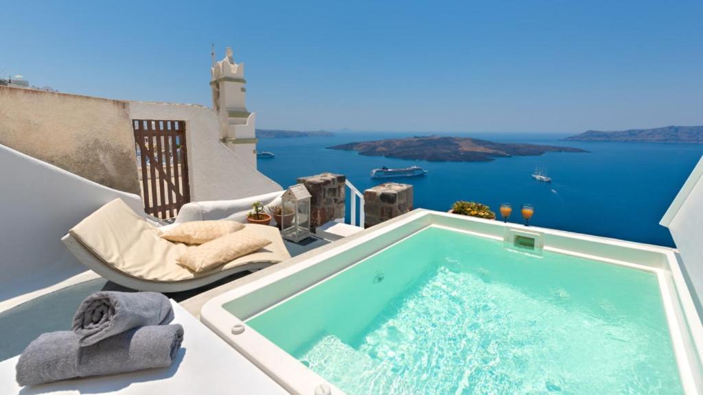 Fira White Residence Екстериор снимка
